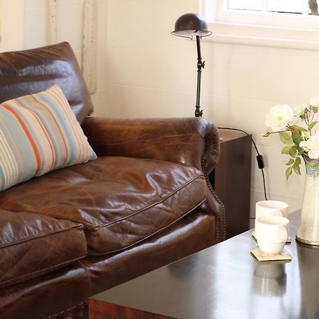 Historic Colenso Cottage Napier Bagian luar foto